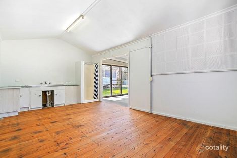 129 River Rd, Sussex Inlet, NSW 2540