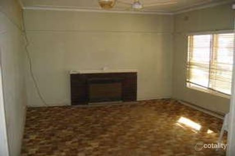 Property photo of 28 Banksia Avenue Leeton NSW 2705
