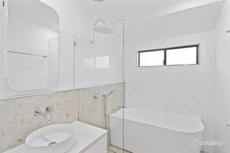 Property photo of 25 Meston Crescent Brinsmead QLD 4870