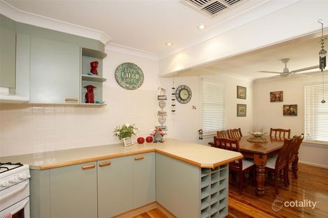 Property photo of 12 Condon Avenue Mount Austin NSW 2650