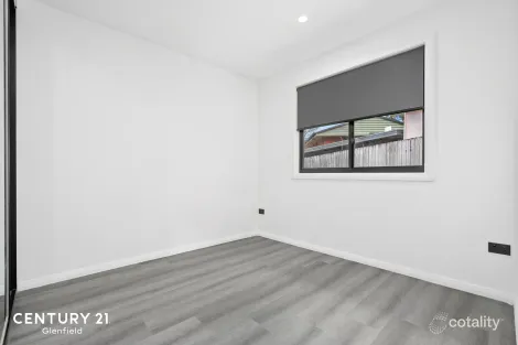 Property photo of 34 Grevillea Crescent Macquarie Fields NSW 2564
