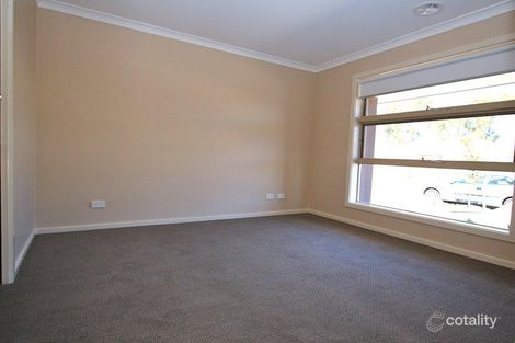 Property photo of 38 Jupiter Crescent Cranbourne West VIC 3977