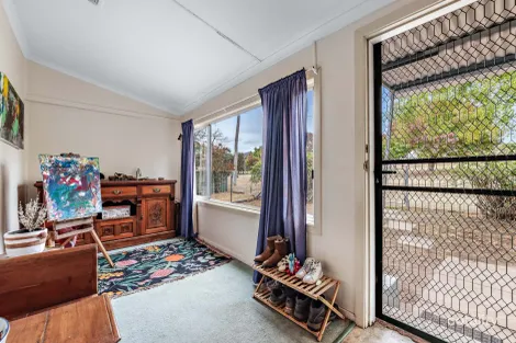 Property photo of 5 Erindee Avenue Tenterfield NSW 2372