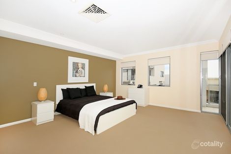 Property photo of 18/1 Breakwater Parade Mandurah WA 6210
