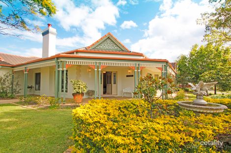 Property photo of 6 Fitzalan Circuit Arundel QLD 4214