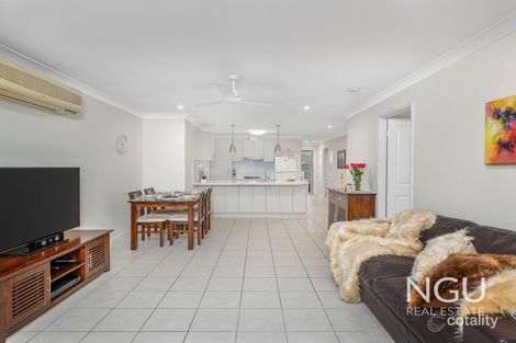 Property photo of 33 Esperance Crescent Springfield Lakes QLD 4300