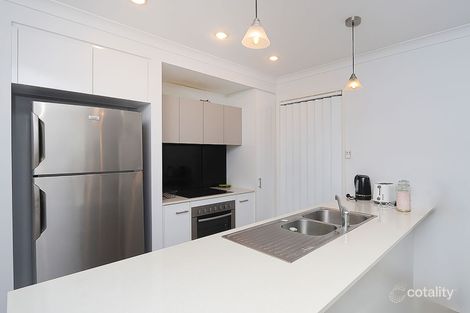 Property photo of 64 Sovereign Drive Deebing Heights QLD 4306