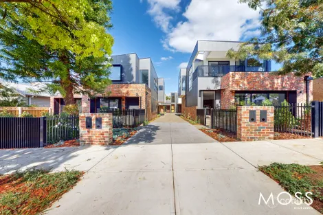 2/4 Hammond St, Thornbury, VIC 3071