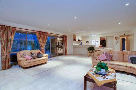 Property photo of 12 Lauren Court Frankston South VIC 3199