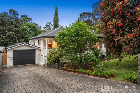 68 STEPHEN AVE, MONTROSE, VIC 3765