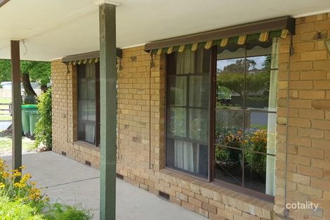 56 Zina Gr, Mooroolbark, VIC 3138