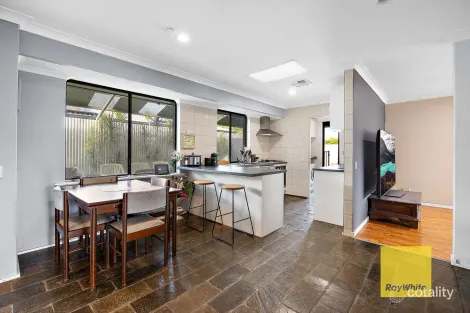 17 Grainger Way, Thornlie, WA 6108