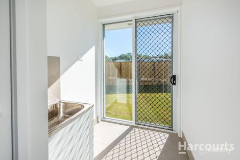 Property photo of 10 Wren Place Branyan QLD 4670