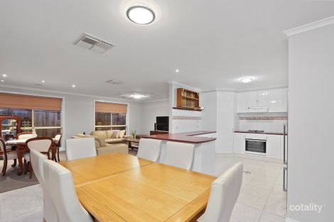 Property photo of 10 Nivek Court St Albans Park VIC 3219