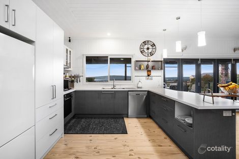 Property photo of 4 Dover Court Dromana VIC 3936