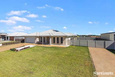 Property photo of 8 Richard Charles Drive Kawungan QLD 4655