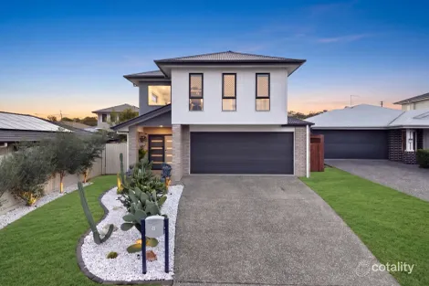 8 Koona Pl, Hillcrest, QLD 4118