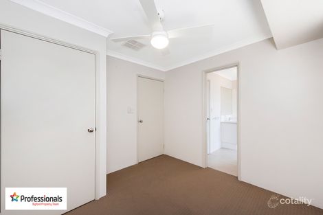 Property photo of 3 Viewed Green Byford WA 6122