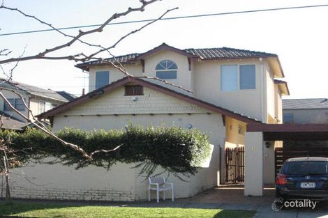 6 Tantram Ave, St Kilda East, VIC 3183