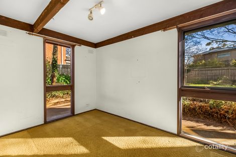 Property photo of 5 Boronia Drive Glen Waverley VIC 3150