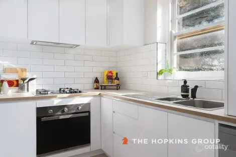 Property photo of 9/33 Eildon Road St Kilda VIC 3182