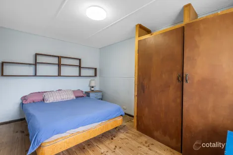 Property photo of 73 Beach Parade Sandy Point VIC 3959