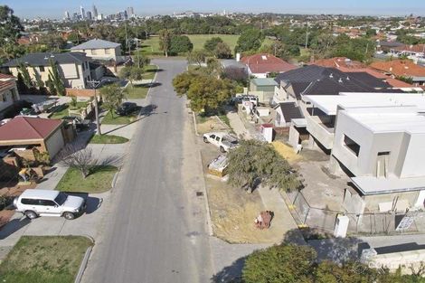 Property photo of 6A Highlands Road North Perth WA 6006
