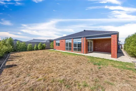 Property photo of 31 Silver Leaf Way Winter Valley VIC 3358