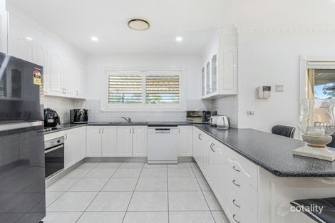 Property photo of 1 Arunta Avenue Green Valley NSW 2168