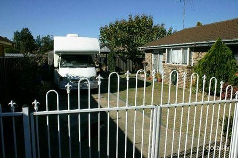 Property photo of 9 Sirius Circuit Narellan NSW 2567