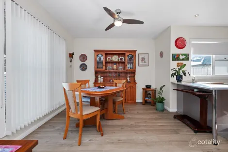 Property photo of 140A Kindlebark Drive Medowie NSW 2318