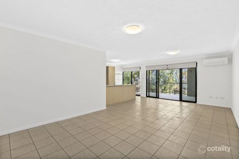 Property photo of 2/23 Crest Street Mount Gravatt East QLD 4122