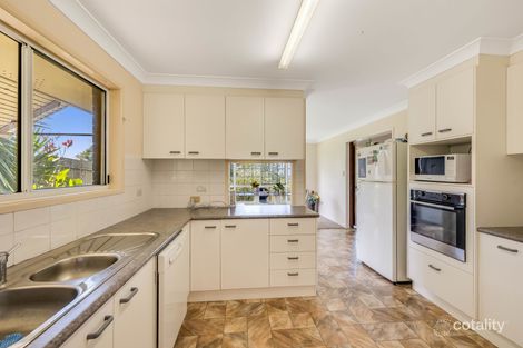 Property photo of 5 Skyline Drive Blue Mountain Heights QLD 4350