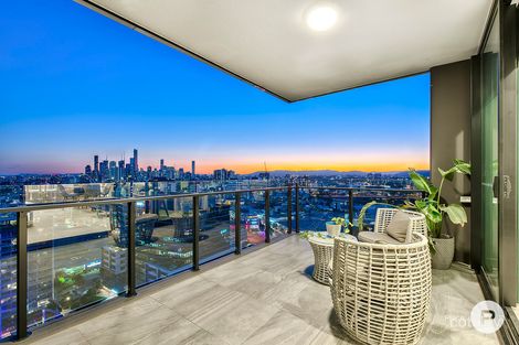 Property photo of 2401/12 Cunningham Street Newstead QLD 4006