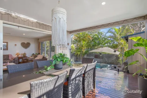 Property photo of 4 Northview Drive Bateau Bay NSW 2261