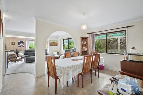 Property photo of 6 Airlie Place Helensvale QLD 4212