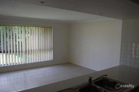 Property photo of 3/100 Imperial Parade Labrador QLD 4215