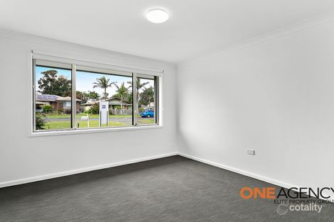 Property photo of 54 Barton Street Oak Flats NSW 2529