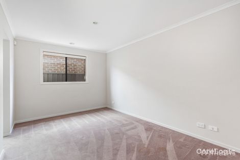 Property photo of 17 Froggitts Lane Werribee VIC 3030