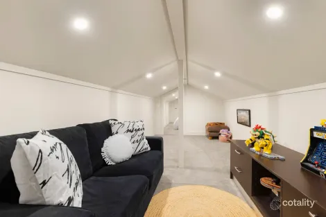 Property photo of 13 Little John Court Werribee VIC 3030