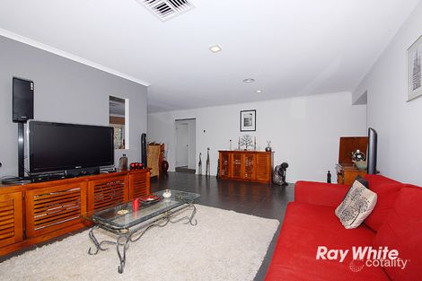 Property photo of 10 Weathertop Way Cranbourne East VIC 3977