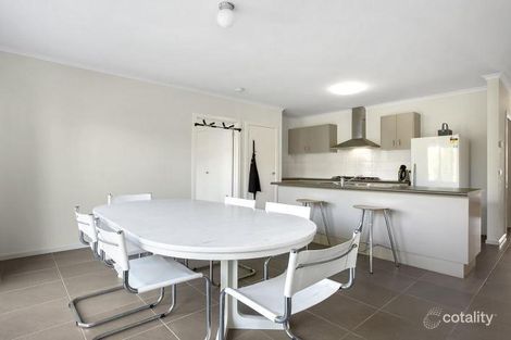 Property photo of 1/247 Dunns Road Mornington VIC 3931