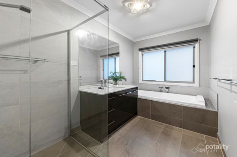 Property photo of 29 Limeburner Grove Botanic Ridge VIC 3977