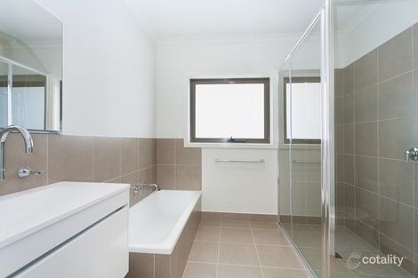 Property photo of 9 Newell Court Campbells Creek VIC 3451