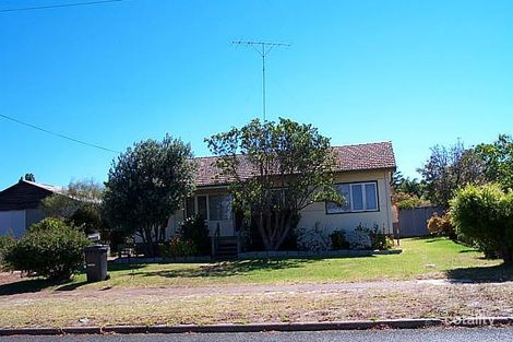 13 Muir St, Manjimup, WA 6258