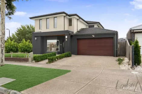 Property photo of 21 The Woods Boulevard Mickleham VIC 3064