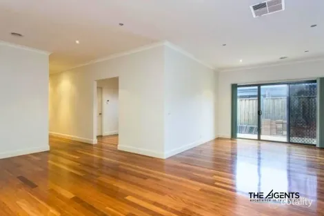 Property photo of 37 Bangalay Drive Brookfield VIC 3338