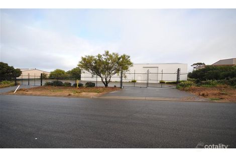 1 Bristol Ct, Lonsdale, SA 5160