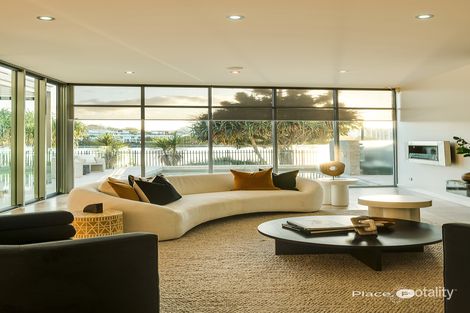 Property photo of 31 Waterline Crescent Bulimba QLD 4171