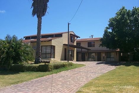 3/6 Mippi Rd, Halls Head, WA 6210